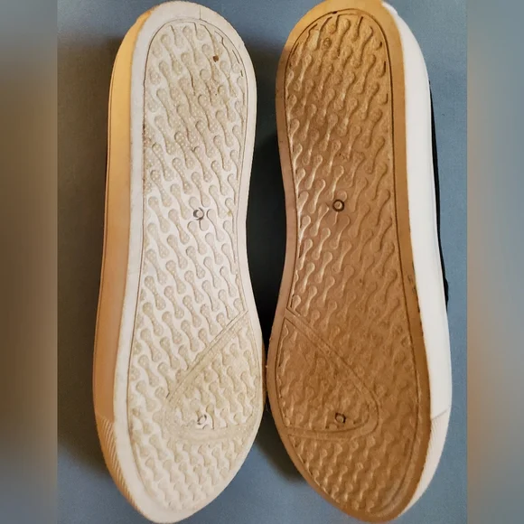 Halloween minnie and mickey slip ons hottopic - Picture 5 of 6